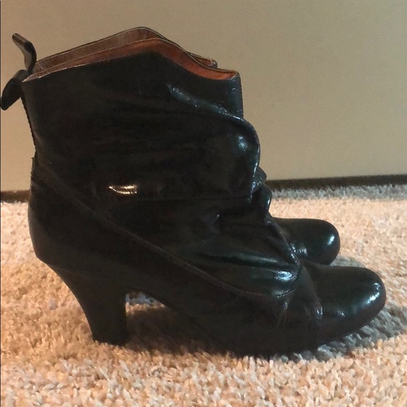 Steve Madden booties - Picture 6 of 11